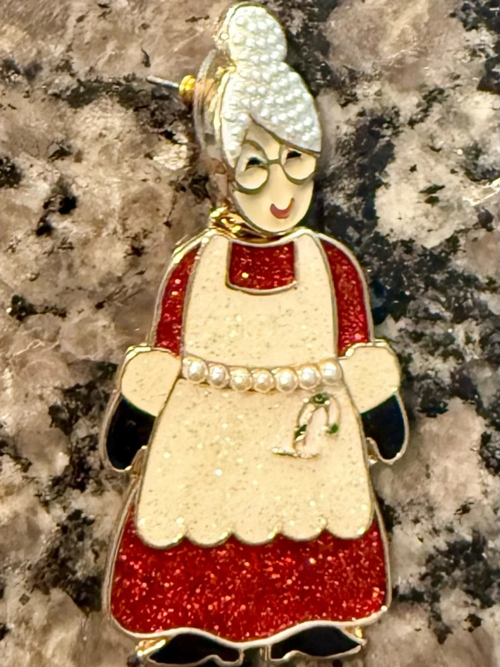 SUGARFIX by BaubleBar Claus Couple Earrings